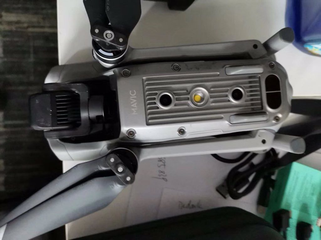 В сети появились фото нового дрона DJI Mavic Air 2 3 В сети появились фото нового дрона DJI Mavic Air 2 -
