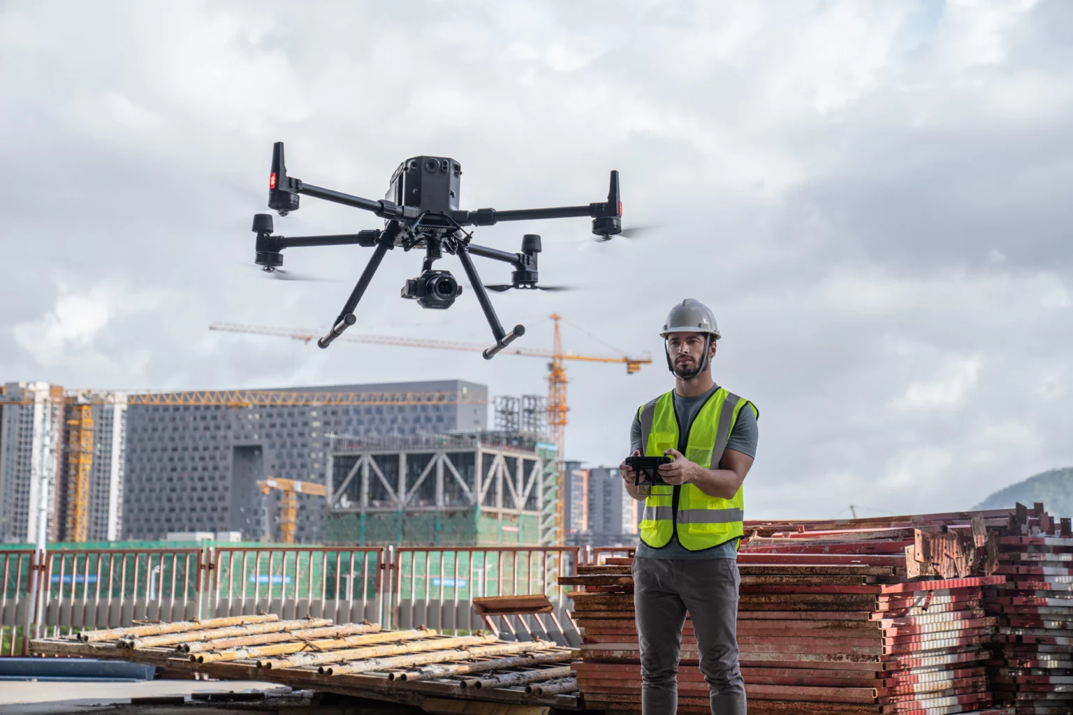 DJI Zenmuse P1 камера для фотограмметрии. Бывшая в употреблении 5 DJI Zenmuse P1 камера для фотограмметрии. Бывшая в употреблении