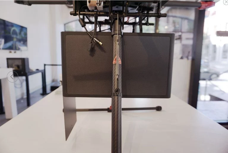 DJI Matrice 600 Pro с боксом для перемещения/сброса груза и с DJI Zenmuse Z30