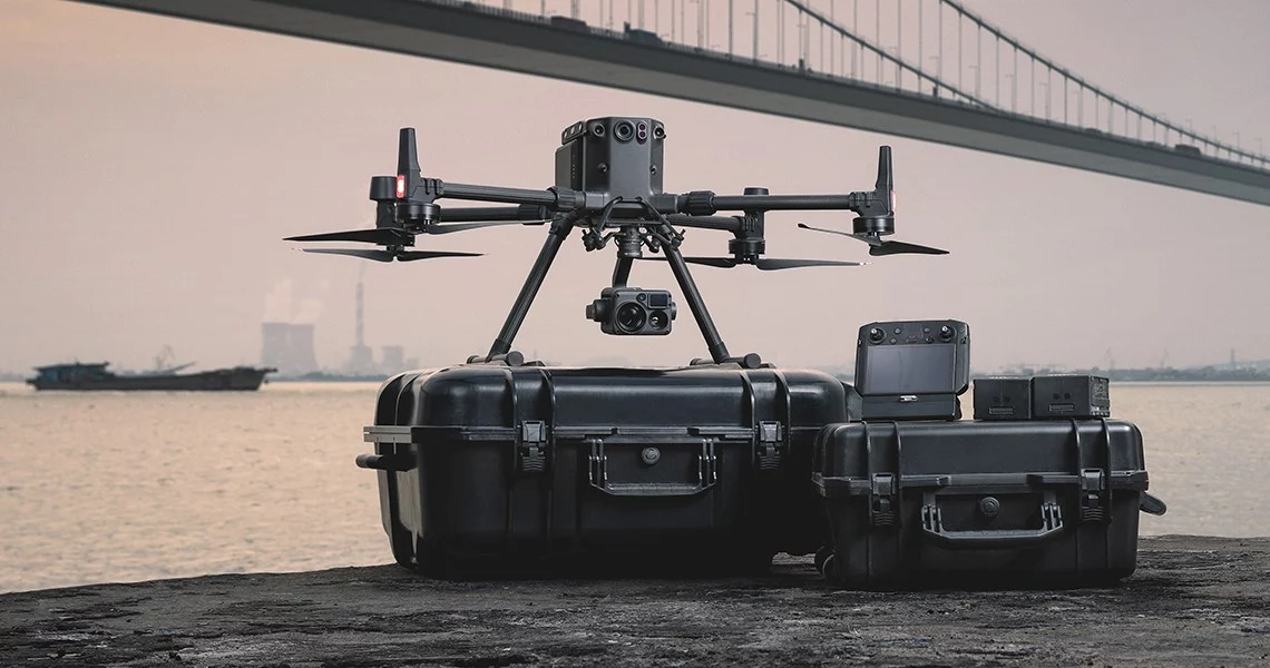 DJI Matrice 300 RTK + DJI L1 + 2xTB60 + 2xWB37 + BS60+ UGCS Expert+DJI Terra+Lidar 360