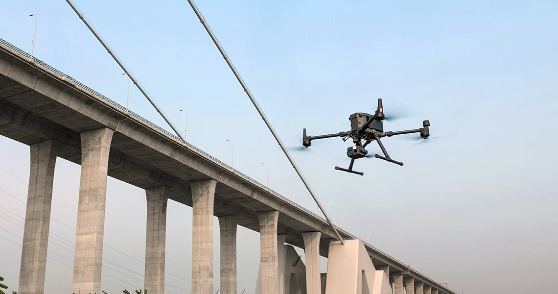 DJI Matrice 300 RTK + DJI L1 + 2xTB60 + 2xWB37 + BS60+ UGCS Expert+DJI Terra+Lidar 360