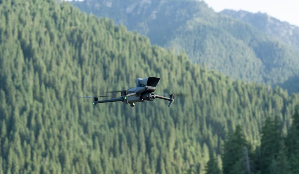 Сравнение: DJI Mavic 3 Thermal и DJI Mavic 2 Enterprise Advanced