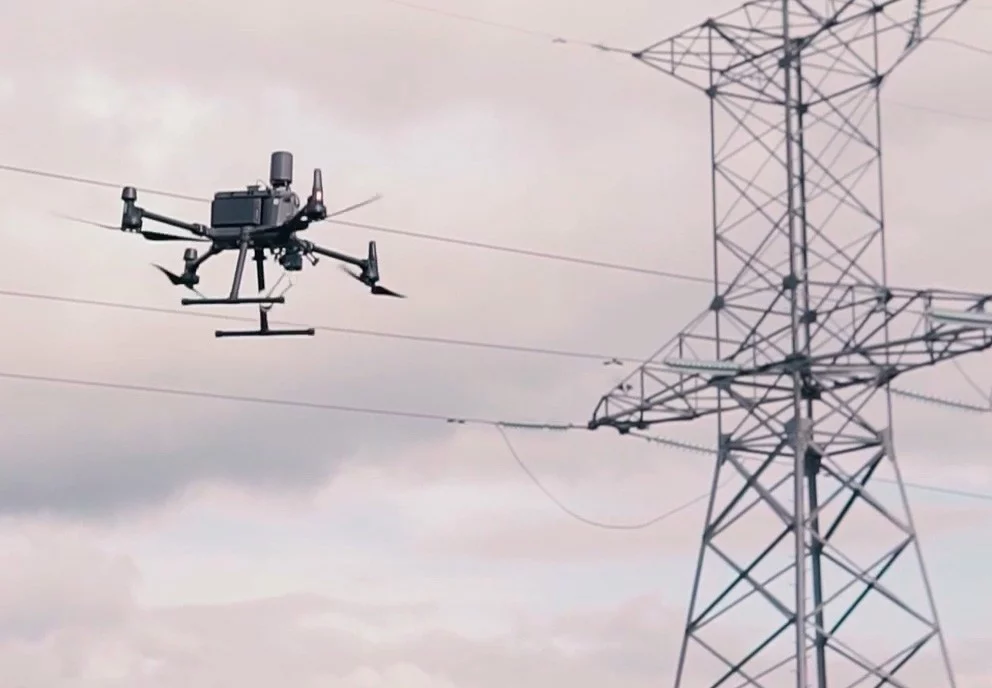 Нестандартное применение дрона DJI Matrice 300 RTK при прокладке линий связи (ВОЛС)