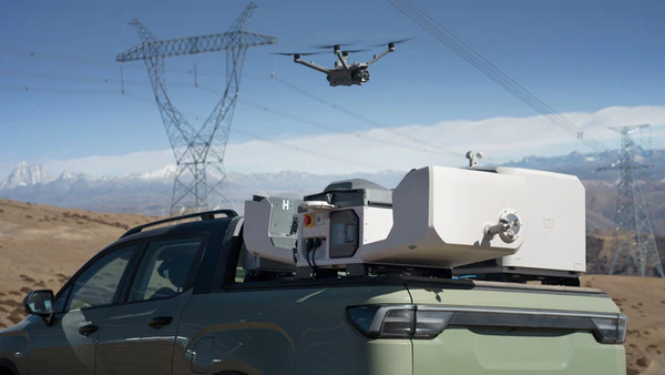 Зарядная станция DJI Dock 3 с квадрокоптером DJI Matrice 4D -