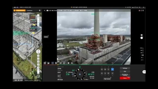 Зарядная станция DJI Dock 3 с квадрокоптером DJI Matrice 4D -