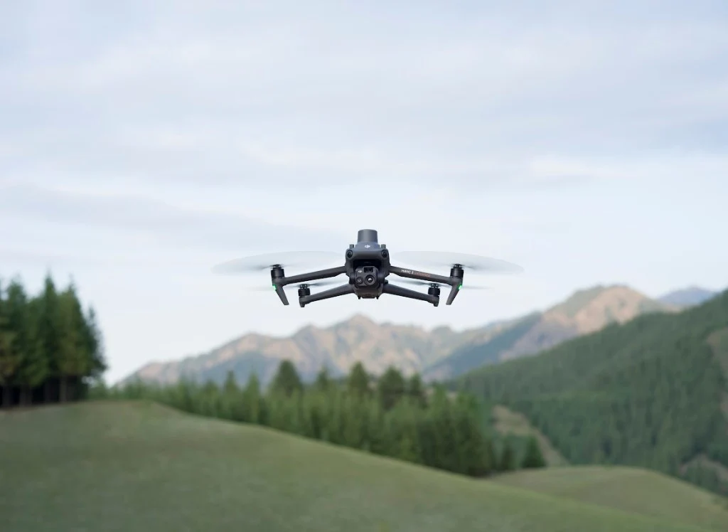 Дрон с тепловизором DJI Mavic 3 Thermal Advanced